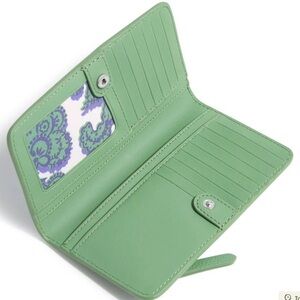 Vera Bradley Vegan Leather Wallet NWT